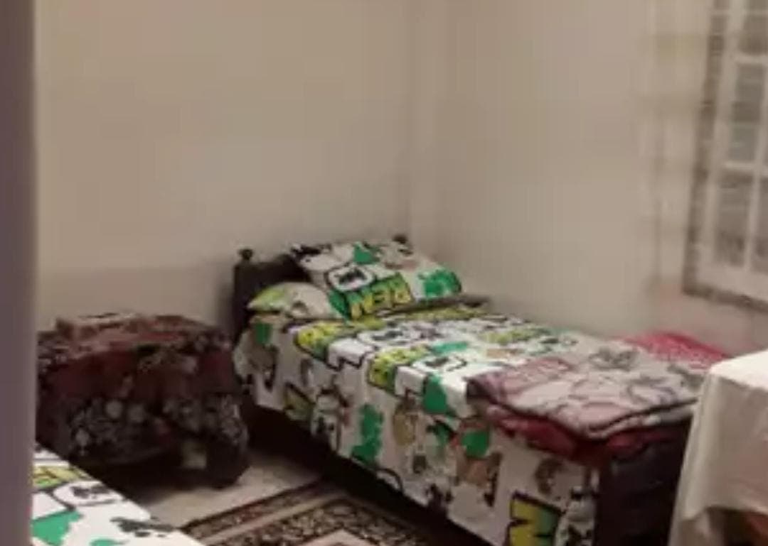 غرفة مفروشة للطلاب في التعاون 1